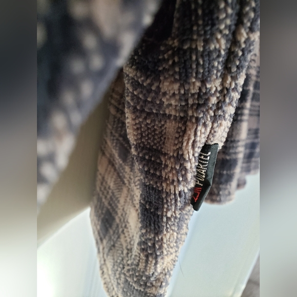 Lowe Alpine Polartec Beige / Black Buffalo Plaid Fleece Mock Neck Sweatshirt LRG - Picture 3 of 12